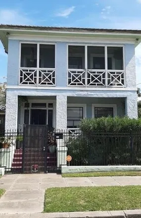 Rent this 3 bed house on 3050 Avenue K in Galveston, TX 77550