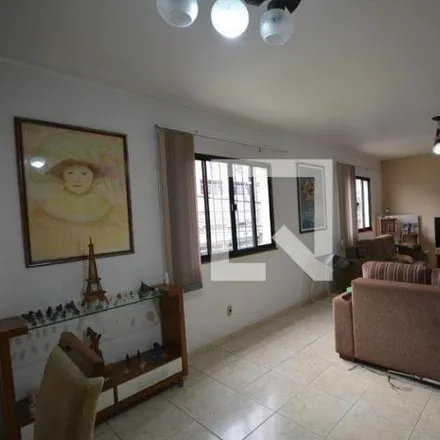 Buy this 6 bed house on SEMIU in Rua Antônio Braune, Vila da Penha