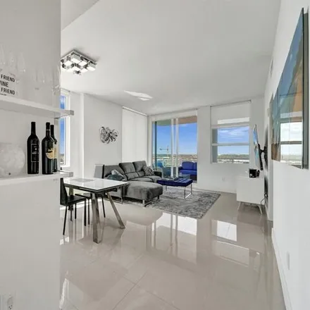 Image 3 - 266 Northeast 4th Street, Fort Lauderdale, FL 33301, USA - Condo for sale