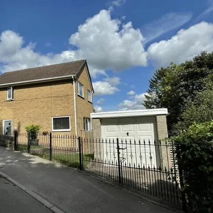 Buy this 3 bed house on Alpine Road in Stocksbridge, S36 1AN