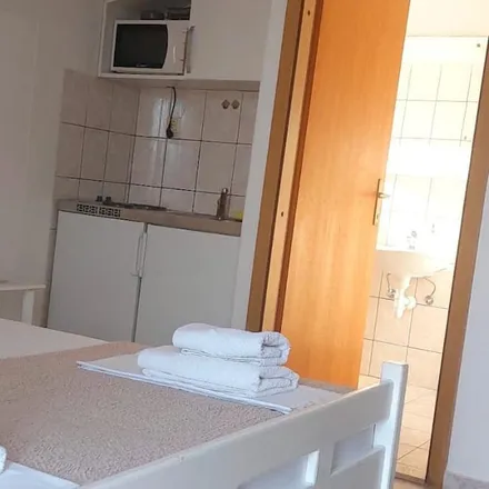 Image 3 - Duće, Split-Dalmatia County, Croatia - Apartment for rent
