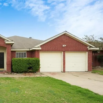 Rent this 3 bed house on 1075 Ridgecrest Drive in McKinney, TX 75069