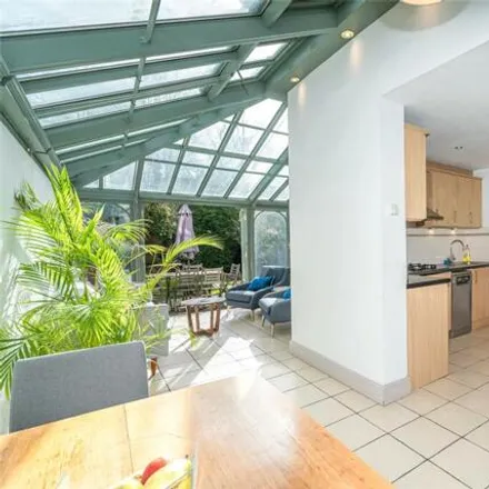 Image 5 - Lincoln Road, London, N2 9DN, United Kingdom - House for sale