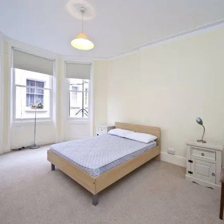 Image 6 - York Mansions, 215 Earl's Court Road, London, SW5 9AW, United Kingdom - Apartment for rent
