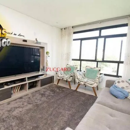 Buy this 2 bed apartment on Rua Capitão Teófilo in Centro, Guarulhos - SP