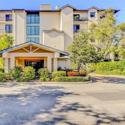 Buy this 3 bed condo on 5412 Eagles Point Circle in Siesta Key, FL 34231