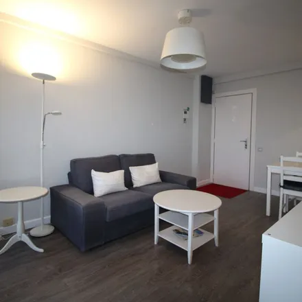 Image 1 - Campo Valdés, 33201 Gijón, Spain - Apartment for rent
