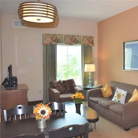 Image 4 - Hawthorn Suites by Wyndham Lake Buena Vista, Orlando, 8303 Palm Parkway, Orlando, FL 32836, USA - House for sale