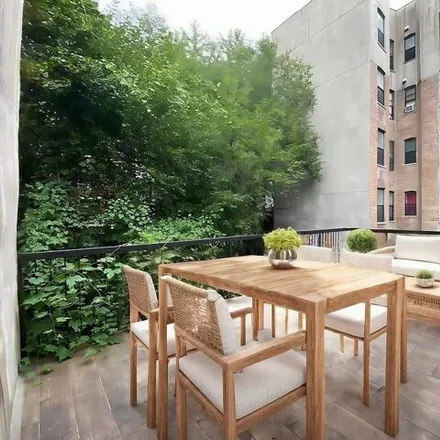Rent this 2 bed house on 515 W 158th St Unit 2F in New York, 10032