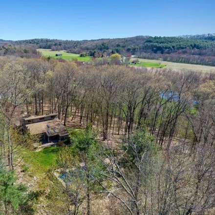 Image 4 - 3273 Mountain Road, Ebbs Corner, Suffield, CT 06093, USA - House for sale