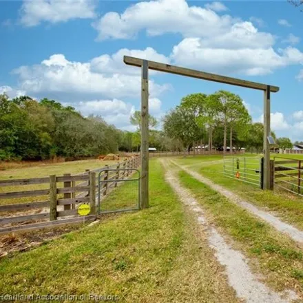 Image 2 - 3100 N Bonnet Creek Rd, Avon Park, Florida, 33825 - House for sale