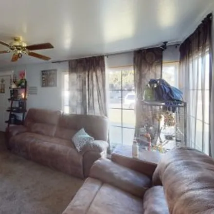 Image 1 - 1005 Cathryn Avenue, Idaho Falls - Apartment for sale