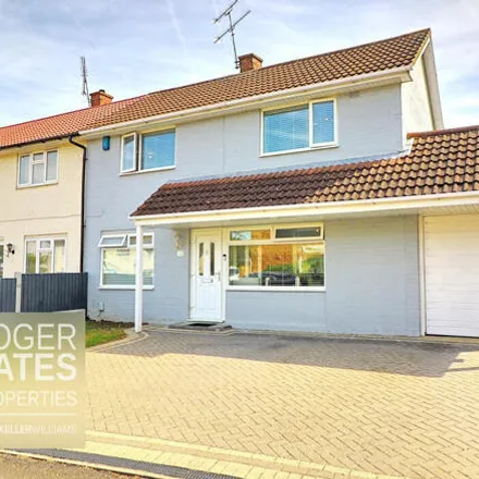 Buy this 2 bed duplex on Southcote Crescent in Basildon, SS14 3QA