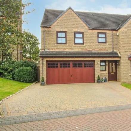 Buy this 5 bed house on St Peters Heights in Edlington, DN12 1QS