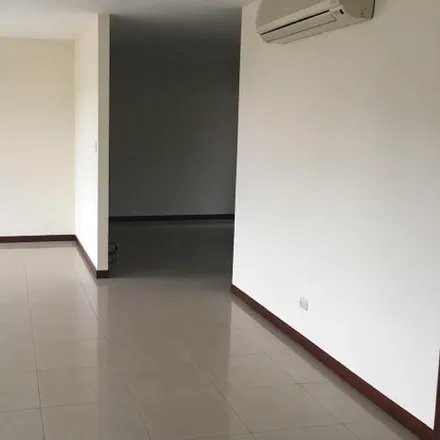 Rent this 2 bed apartment on unnamed road in 092301, Samborondón