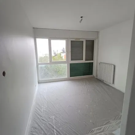 Rent this 4 bed apartment on 9 Place de la Convention in 38130 Échirolles, France