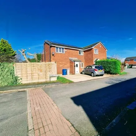 Buy this 3 bed duplex on Tern Close in West Timperley, WA14 5LR