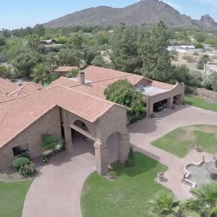 Image 2 - 6723 East Lincoln Drive, Paradise Valley, AZ 85253, USA - House for rent