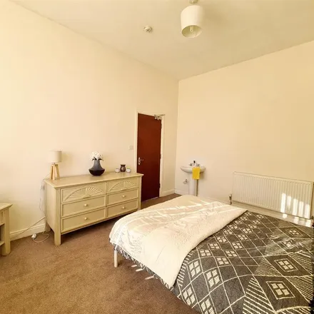 Image 9 - 228 Balby Road, Doncaster, DN4 0NE, United Kingdom - Room for rent
