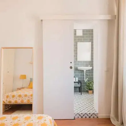 Rent this 3 bed apartment on Madrid in Archianno y Ferchianno, Calle San Gerardo