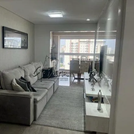 Buy this 2 bed apartment on Avenida Doutor Rodrigues Alves in Fundação, São Caetano do Sul - SP