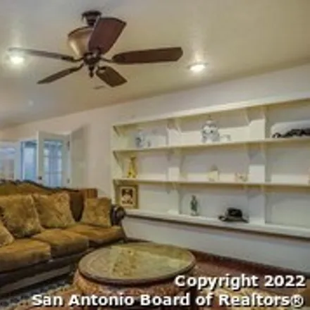 Image 9 - 6400 Falcons Ht, San Antonio, TX 78233, USA - Loft for rent