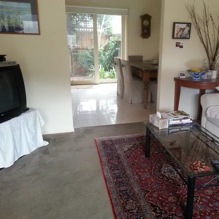 Rent this 1 bed apartment on Melbourne in Glen Huntly, VIC