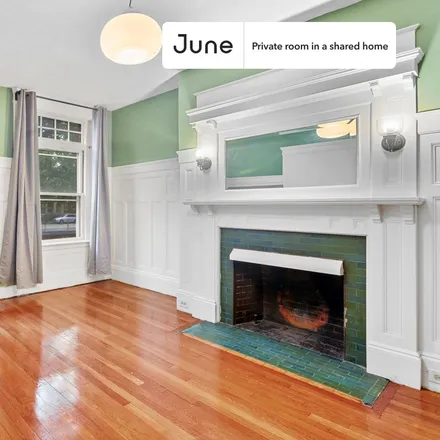 Image 2 - 1905 Beacon Street - Room for rent