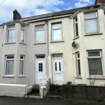 Buy this 2 bed house on unnamed road in Milford Haven, SA73 3PE