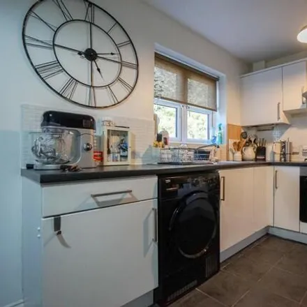 Image 3 - Sunderland Road, Gateshead, NE8 3ED, United Kingdom - Townhouse for sale