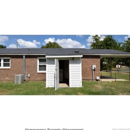 Image 2 - 923 Fiske Drive, Rollingwood, Fayetteville, NC 28311, USA - House for rent