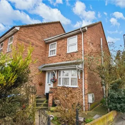 Image 1 - Gravel Hill, London, DA6 7PN, United Kingdom - Duplex for sale