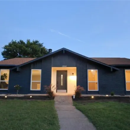 Buy this 4 bed house on 1004 Longhorn Dr in Plano, Texas
