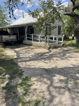 Image 4 - 118 Allen Street, Bertram, Burnet County, TX 78605, USA - House for sale