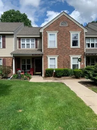 Rent this 2 bed condo on 1625 Emerson Circle in Rochester Hills, MI 48307
