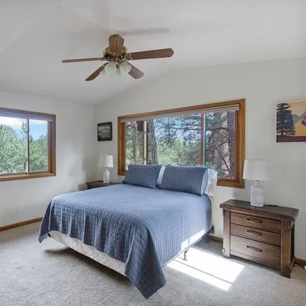 Rent this 3 bed condo on Estes Park in CO, 80517