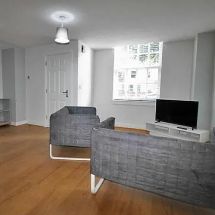 Image 4 - Me Therapy, Mansfield Road, Nottingham, NG1 3FS, United Kingdom - Apartment for rent