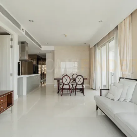 Image 5 - Q Langsuan, 54, Soi Langsuan, Pathum Wan District, Bangkok 10330, Thailand - Apartment for rent