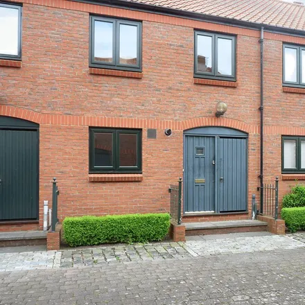 Rent this 3 bed house on Castle Dyke Wynd in Yarm, TS15 9DE