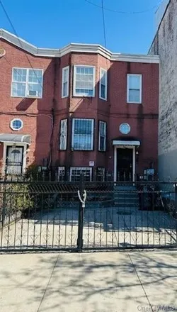 Buy this 6 bed house on 1042 Kelly Street in New York, NY 10459