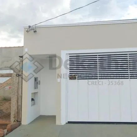 Rent this 2 bed house on Rua Areado in Alterosa - MG, 37145