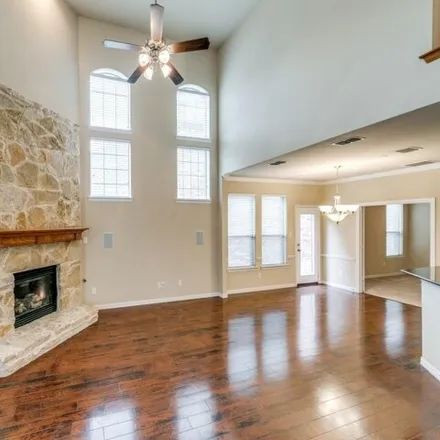 Image 2 - 7122 Dry Creek Drive, Plano, TX 75025, USA - House for rent