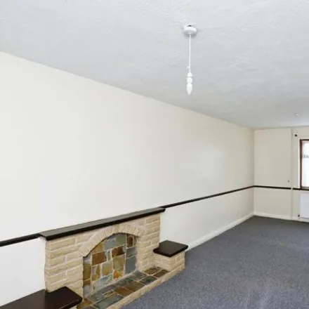 Buy this 3 bed townhouse on Waterslacks Road in Sheffield, S13 7JT