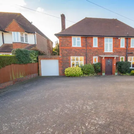 Buy this 5 bed house on Sandy Lane in London, SM2 7ER