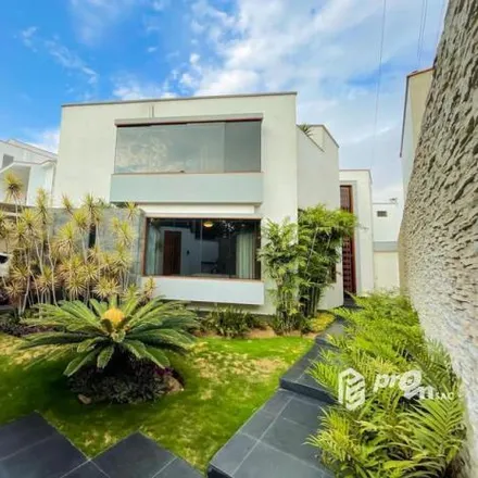 Buy this 5 bed house on José León Barandiaran Avenue 670 in La Molina, Lima Metropolitan Area 15026