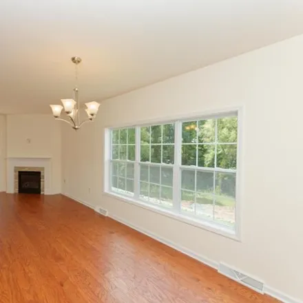 Image 7 - 1001 Glenwood Road Extension, Troy, NY 12180, USA - House for sale