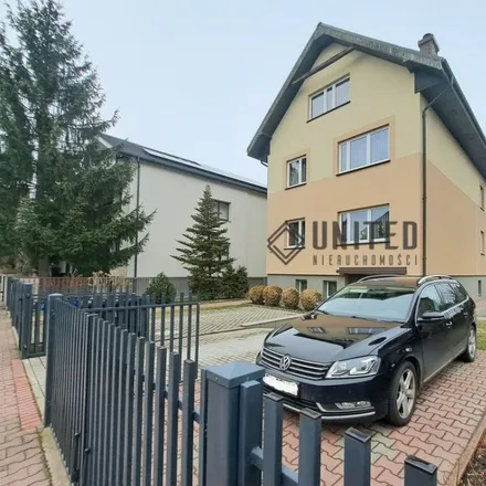 Buy this 6 bed house on Centrum Handlowe Borek in Aleja Generała Józefa Hallera 52, 53-324 Wrocław