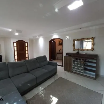 Buy this 5 bed house on Rua Miguel Couto in Vila Pires, Santo André - SP