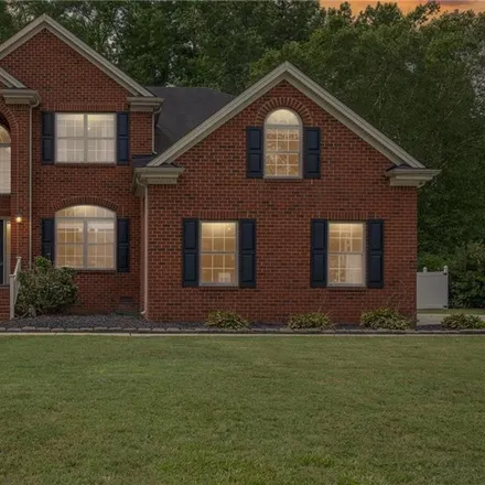 Buy this 6 bed house on 2228 Averill Drive in Chesapeake, VA 23323