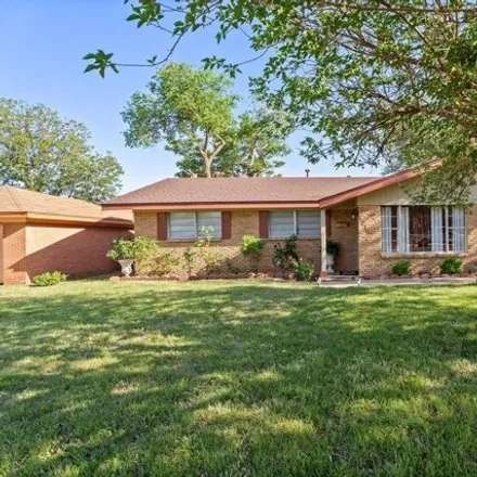 Buy this 3 bed house on 3264 Drexel Avenue in Big Spring, TX 79720